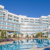 vrissaki beach hotel
