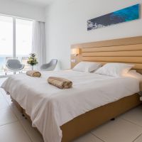 vrissaki beach hotel