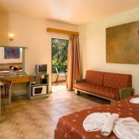nireas hotel