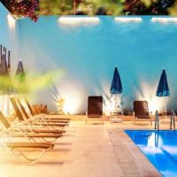 luna hotel lara