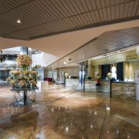 crowne plaza dubai deira.