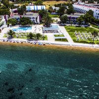 ladonia hotels club blue white