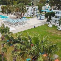 ladonia hotels club blue white