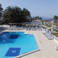 ladonia hotels club blue white