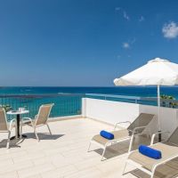 louis nausicaa beach