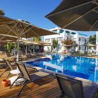 yalipark beach hotel