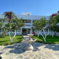 yalipark beach hotel