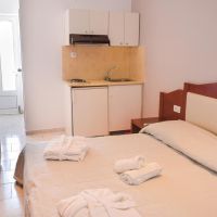 dias hotel & apartments