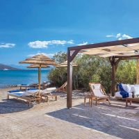 elounda gulf villas & suites