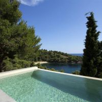 villa kalyva mare