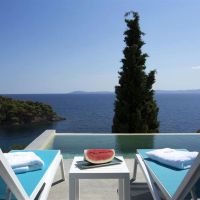 villa kalyva mare