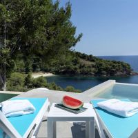 villa kalyva mare
