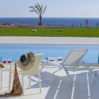 king evelthon beach hotel & resort