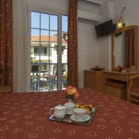 tolo hotel