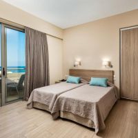 icarus suites & apartments