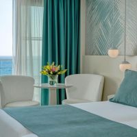 the ivi mare (adults only)