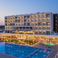 the ivi mare (adults only)