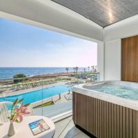 the ivi mare (adults only)