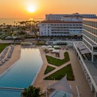 the ivi mare (adults only)