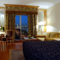 crowne plaza deira dubai