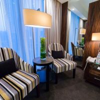 bonnington jumeirah lake towers
