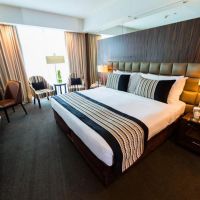 bonnington jumeirah lake towers