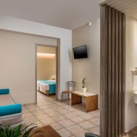 elotis suites