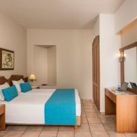 elotis suites