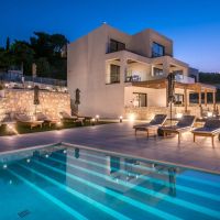 irida hotel & apartments