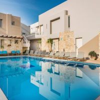 elotis suites