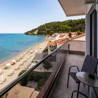 greek pride seafront hotel