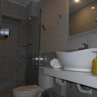 aristo apartments