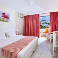 zephiros beach hotel