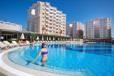 ramada resort lara