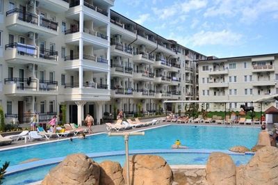 club hotel belpinar