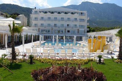 maya world imperial (ex. imperial palace hotel)