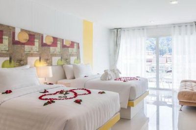 tuana patong holiday