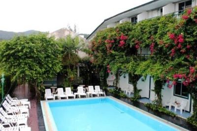 kamala beach inn