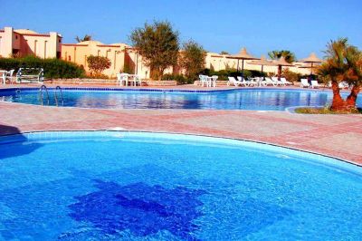 cinderella beach quseir diving club