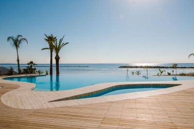 lebay beach hotel