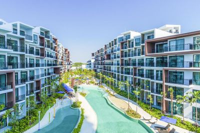 centra by centara maris resort jomtien