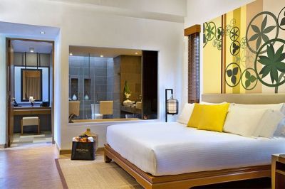 manathai khao lak
