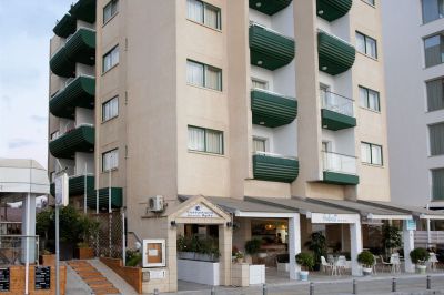 costantiana beach hotel apartments