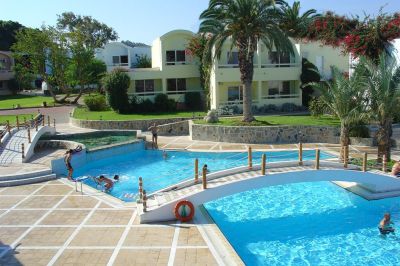avra beach resort