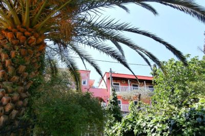 evi-ariti apartments