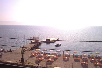 loutrouvia hotel
