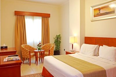 rose garden hotel apartments bur dubai