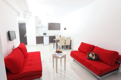 meandros hotel apartments