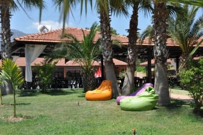 club akman beach hotel