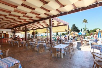 macronissos village club